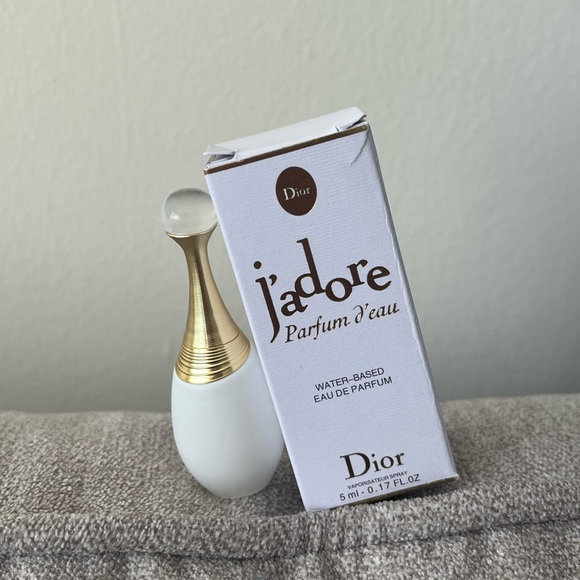 Dior Other - Dior J'adore d'eau mini travel splash 5 ml / 0.17oz NEW